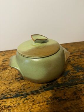 Frankoma Matte Prairie Green Lidded Ceramic Casserole Dish